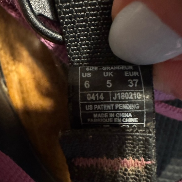 Chaco Sandals Size 6 - Picture 4 of 6